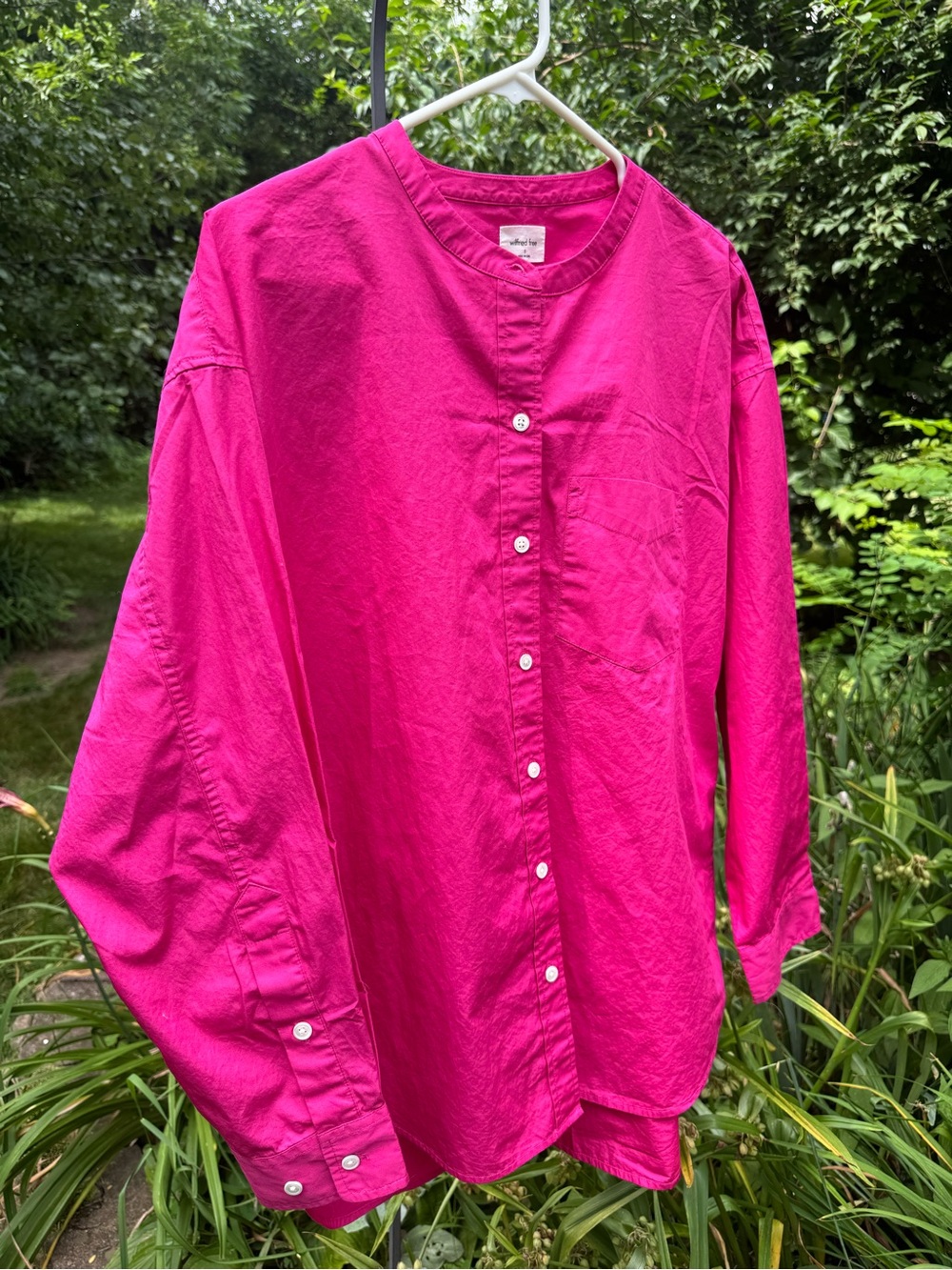 Wilfred Free Fuchsia Hot Pink Collarless Button-Up Top